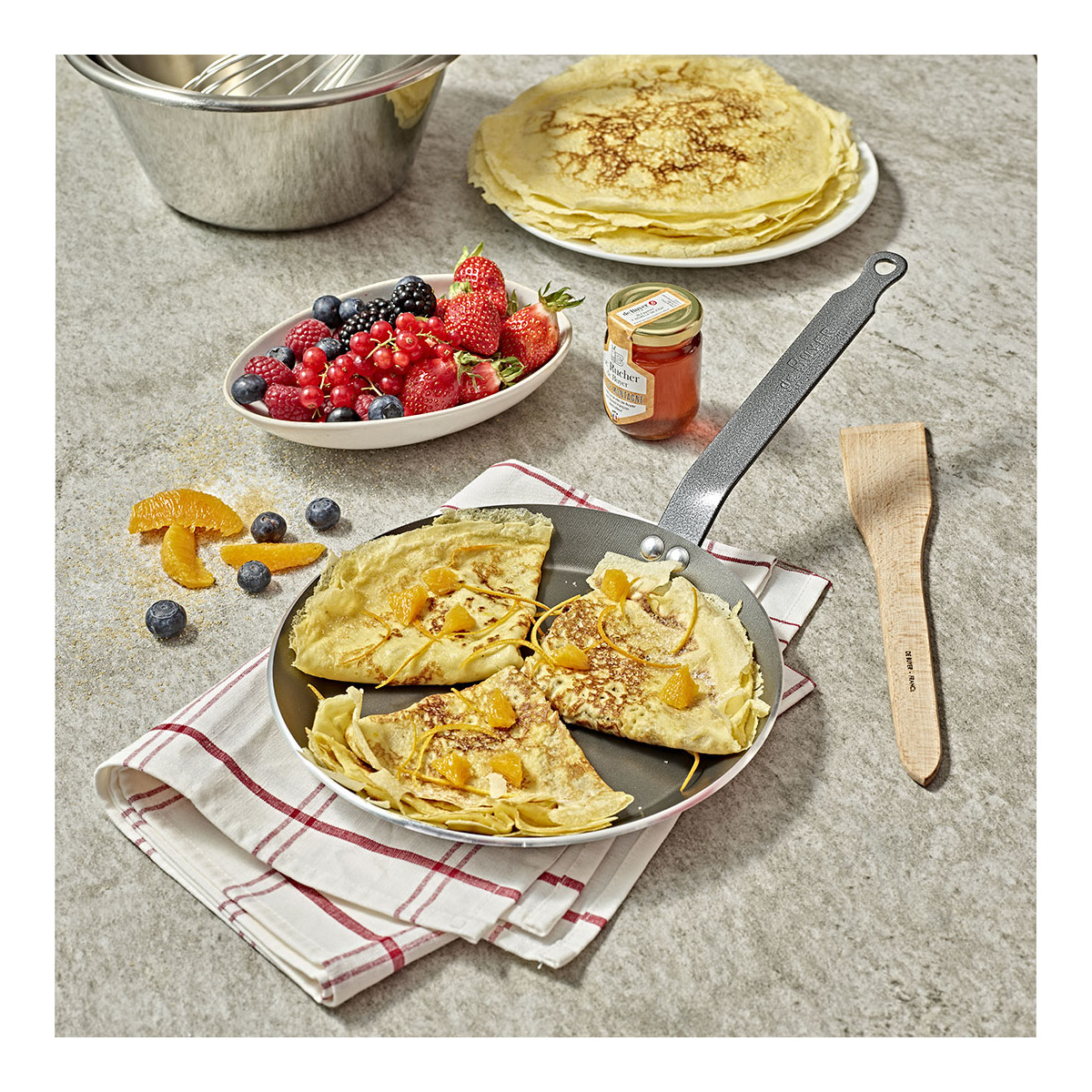 Flat Pancake and Crepe Pan With Spreader Brush & Spatula