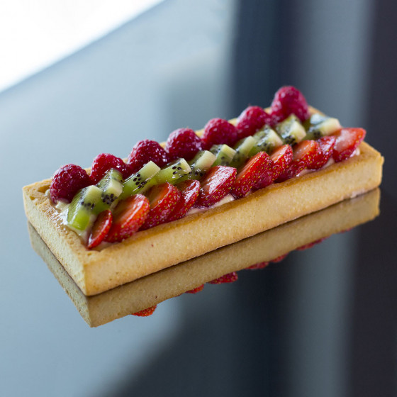 Rechteckiger Perforierte Torteringe Edelstahl VALRHONA 25x8cm H.2cm