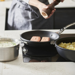 Poêle à frire anti adhésive avec revêtement en granite – De Grandis Cuisine