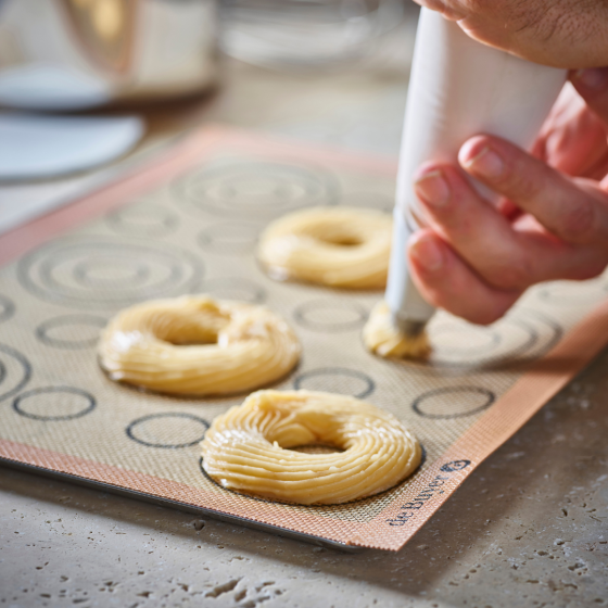 Tapis de cuisson ajouré spécial pâte à choux AIRMAT