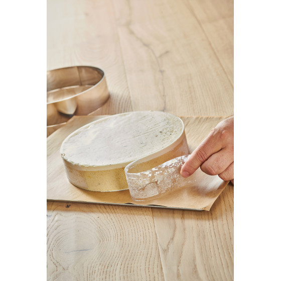 500 pre-cut strips for cakes measuring Ø8cm H.4.5cm