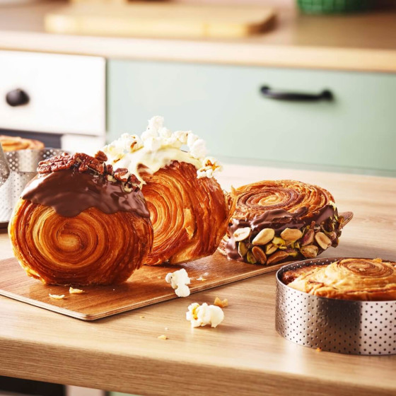 Cercle à tarte inox perforé VALRHONA Ø10,5cm H.3,5cm