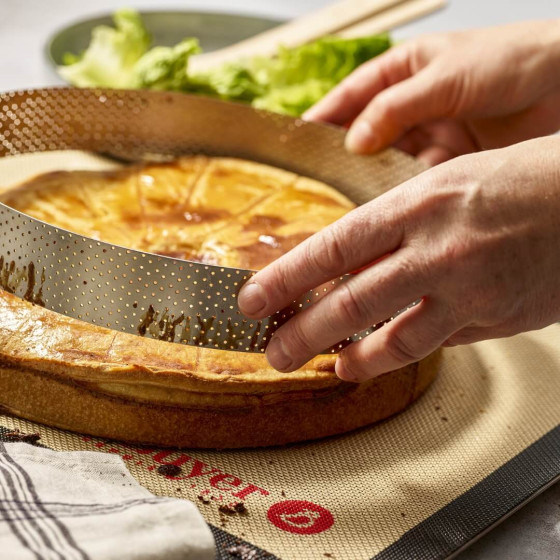 Perforated stainless steel tart ring VALRHONA Ø20,5cm H.3,5cm