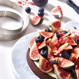 Perforated stainless steel tart ring VALRHONA Ø7,5cm H.2cm