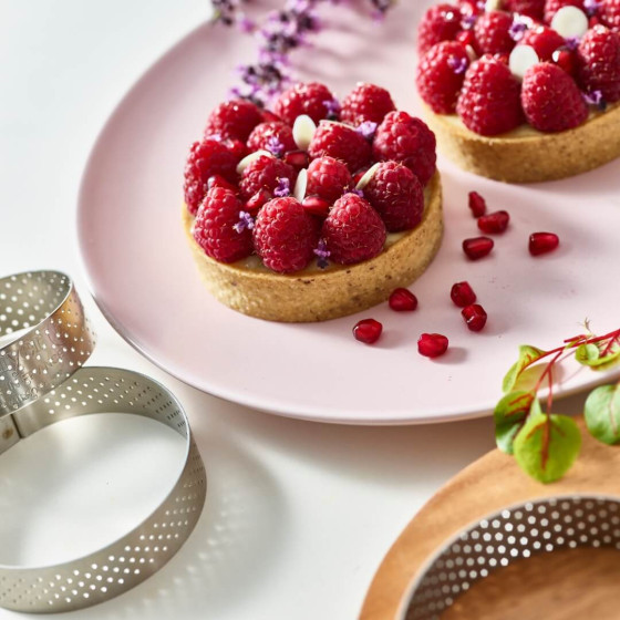 Cercle à tarte inox perforé VALRHONA Ø8,5cm H.2cm