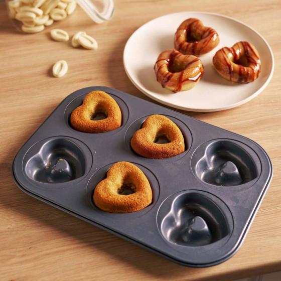6‑cup non‑stick steel molten heart tray