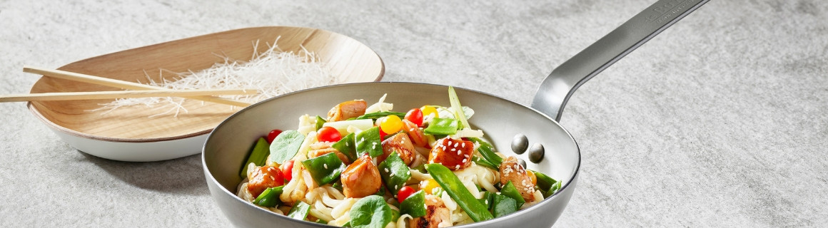 Steel wok