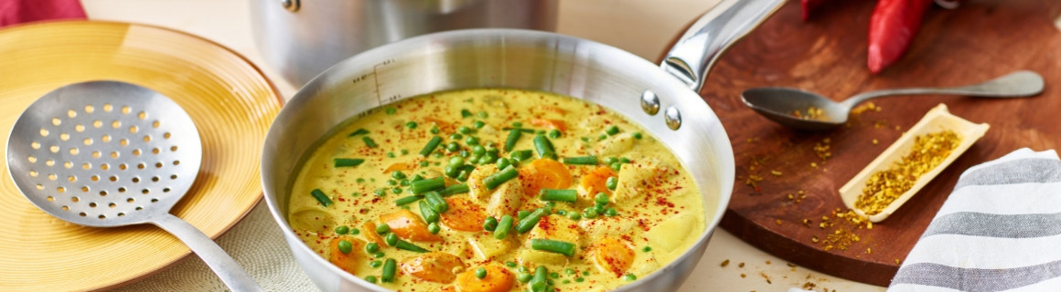 Stainless steel sauté pan