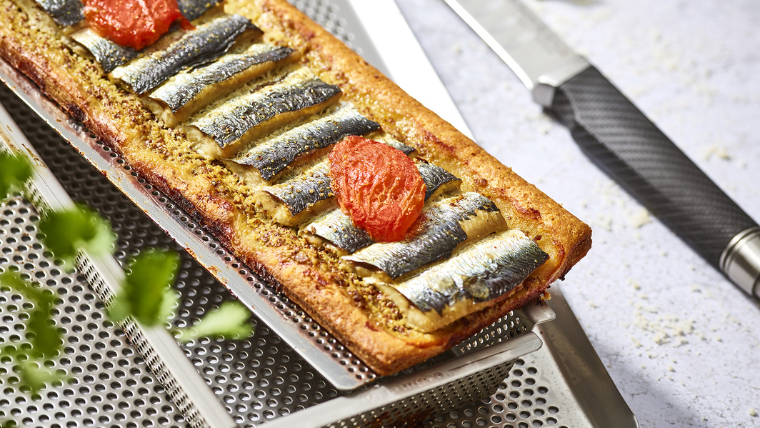 Tarte fine aux sardines